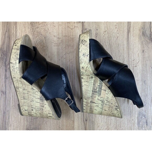 Montego Bay Club Strap back Wedges Women's Size 9 Black Faux Crisscross Open Toe - Picture 11 of 16